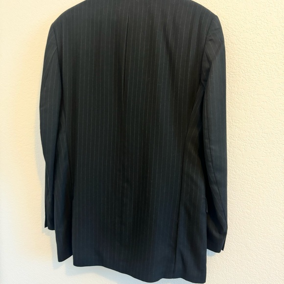 Kenneth Cole Reaction Black And Gray Pinstriped 2 pcs Wool Suit. Size 42… - Picture 9 of 17
